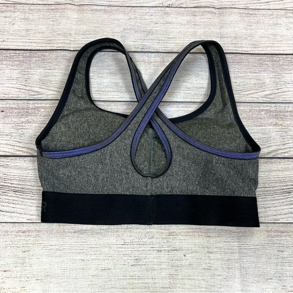 Under Armour Gray Padded Workout Racerback Sports Bra Size XS Compression - Picture 5 of 6